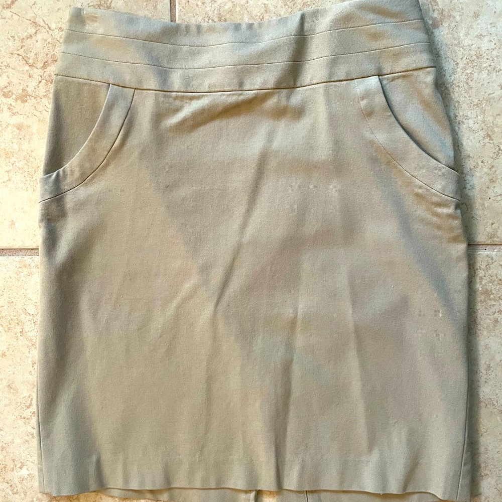 Banana Republic Khaki Stretch Pencil Skirt, Size 4